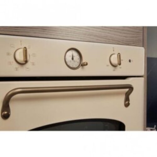 Retro stiliaus įmontuojama orkaitė Hotpoint TIF 801 SC OW HA, Creme